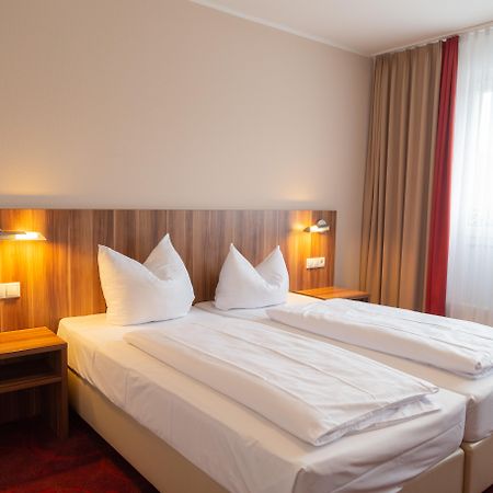 Das Ebertor - Hotel & Hostel Boppard Eksteriør bilde